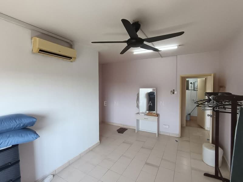 Apartment for Sale at Serdang Villa Apartment - Helen Wan - Interior - PropertyGuru.com.my