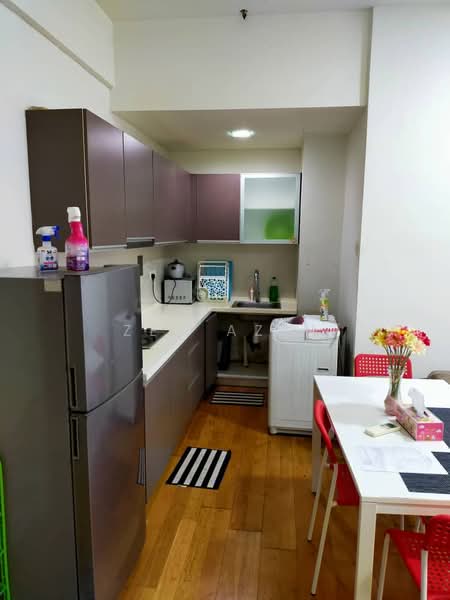Service Residence for Rent at Regalia Residence - Zev Azez - Kitchen - PropertyGuru.com.my
