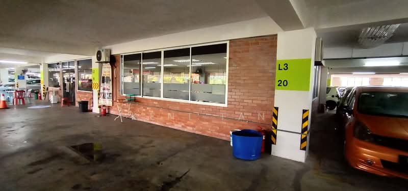 Retail Space for Rent in Seri Kembangan (Selangor) - Kent Tan - Car Park - PropertyGuru.com.my