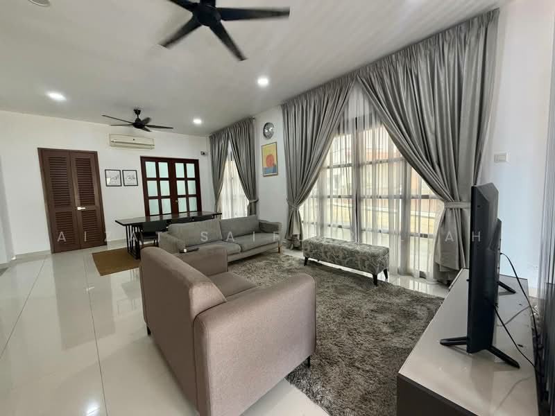Rumah Berkembar untuk Dijual di Alam Impian (Shah Alam) - Aizat Saifulrullah - Living Room - PropertyGuru.com.my