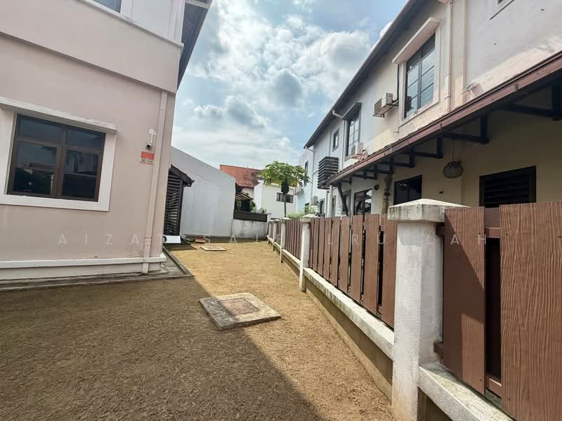 Rumah Berkembar untuk Dijual di Alam Impian (Shah Alam) - Aizat Saifulrullah - Exterior - PropertyGuru.com.my