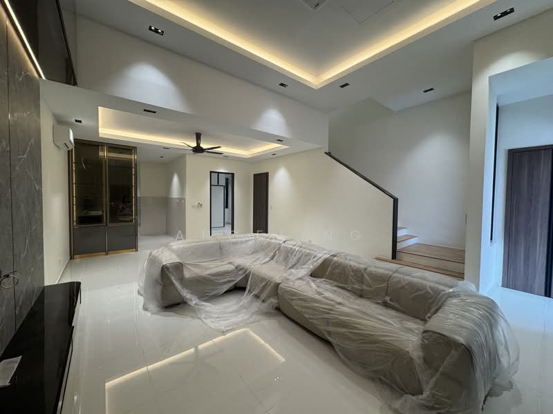 Rumah Teres 2 Tingkat untuk Dijual di Puchong (Selangor) - Angel Ng - Living Room - PropertyGuru.com.my