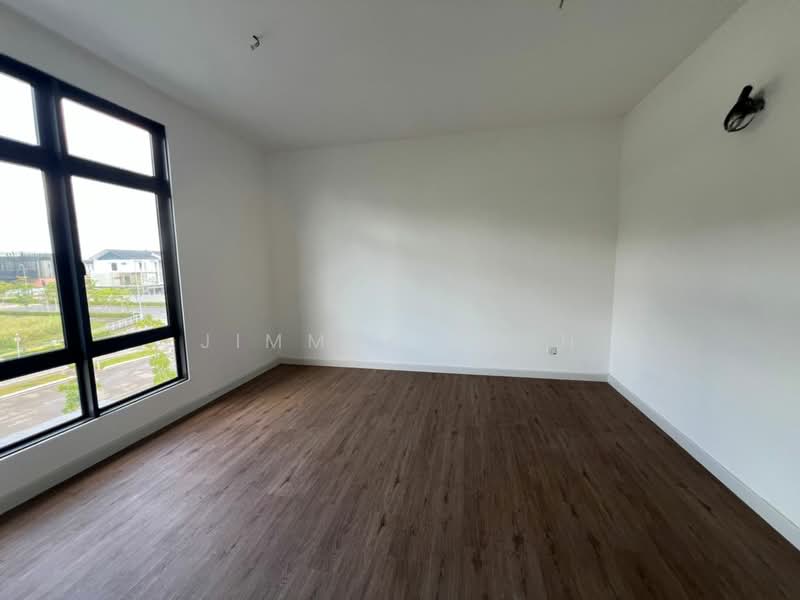 Townhouse for Sale in Kuching (Sarawak) - Jimmyy Chin - PropertyGuru.com.my