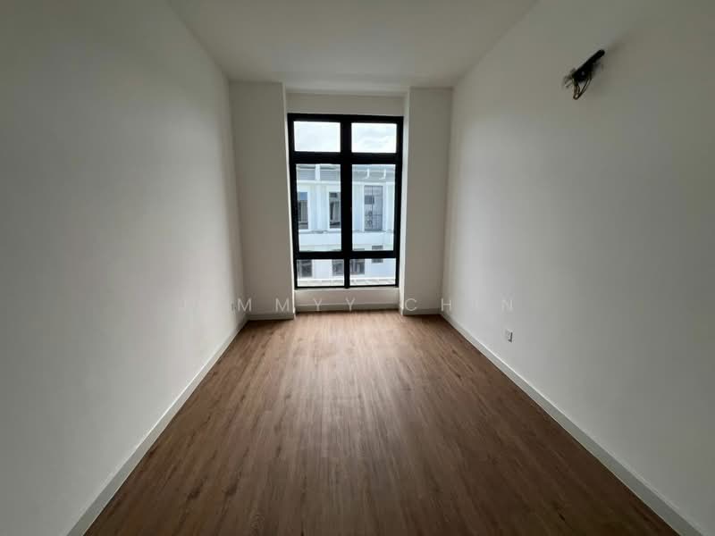 Townhouse for Sale in Kuching (Sarawak) - Jimmyy Chin - PropertyGuru.com.my