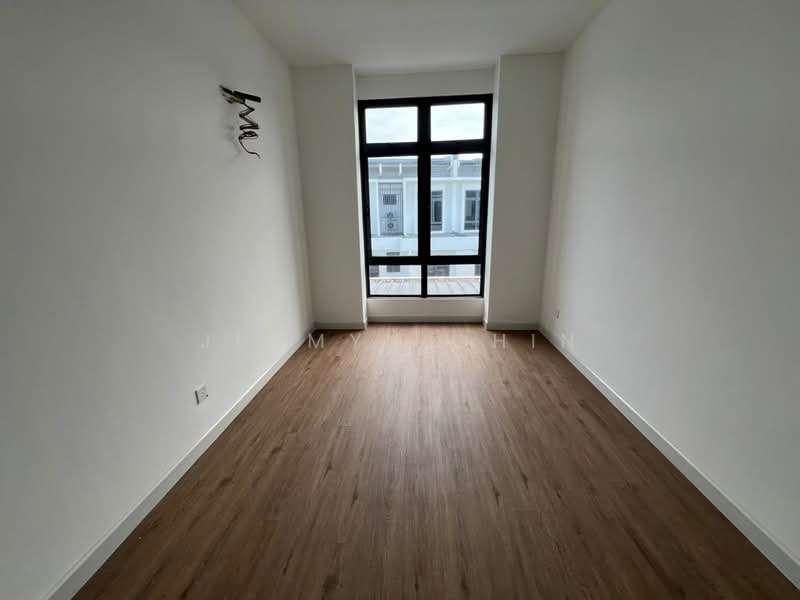 Townhouse for Sale in Kuching (Sarawak) - Jimmyy Chin - PropertyGuru.com.my