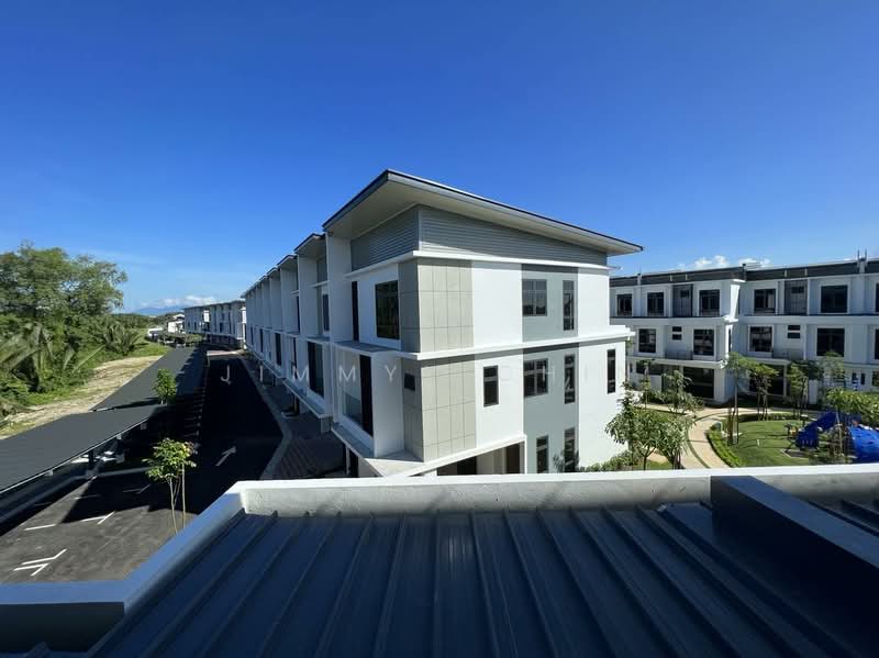 Townhouse for Sale in Kuching (Sarawak) - Jimmyy Chin - Exterior - PropertyGuru.com.my