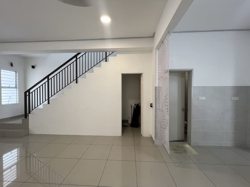 2-storey Terraced House for Sale in Bandar Rimbayu (Telok Panglima Garang) - Miki You - Interior - PropertyGuru.com.my