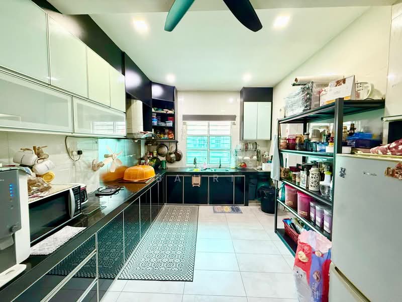 2-storey Terraced House for Sale in Bandar Baru Bangi (Selangor) - Mohd Aizat Saiful Bahri - Kitchen - PropertyGuru.com.my