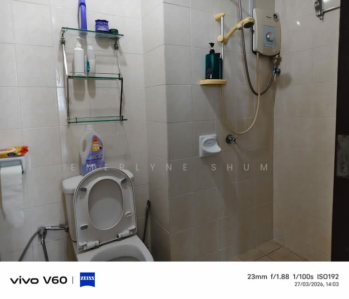 Servis Apartment untuk Dijual di Serviced Residence @ Casa Tiara - Emerlyne Shum - Bathroom - PropertyGuru.com.my