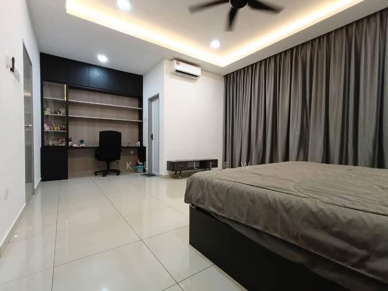 Rumah Teres 2 Tingkat untuk Dijual di Mutiara Rini (Skudai) - Ken Liew - Bedroom - PropertyGuru.com.my