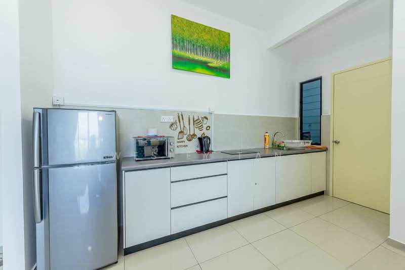 Service Residence for Sale at Atlantis Residences (Pangsapuri Atlantis Kota Syahbandar) - Wesley Tan - Kitchen - PropertyGuru.com.my