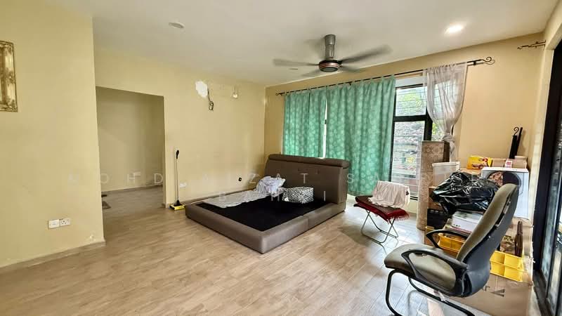 2-storey Terraced House for Sale in Bandar Mahkota Cheras (Cheras) - Mohd Aizat Saiful Bahri - Living Room - PropertyGuru.com.my