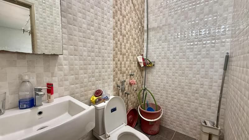 2-storey Terraced House for Sale in Bandar Mahkota Cheras (Cheras) - Mohd Aizat Saiful Bahri - Bathroom - PropertyGuru.com.my