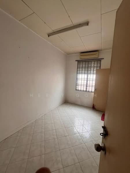 Rumah Teres 2 Tingkat untuk Dijual di Taman Sri Pulai Perdana - Herry Goh - Interior - PropertyGuru.com.my