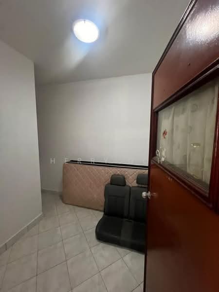 Rumah Teres 2 Tingkat untuk Dijual di Taman Sri Pulai Perdana - Herry Goh - Interior - PropertyGuru.com.my