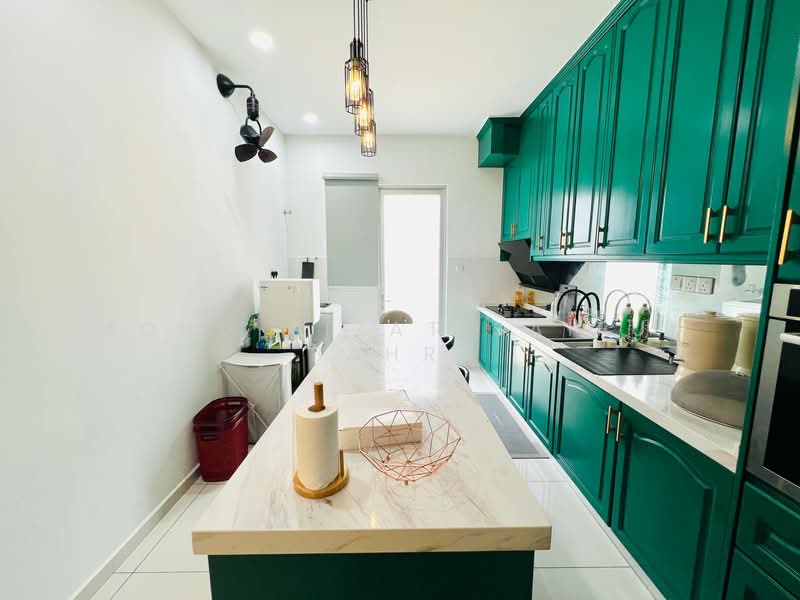 Rumah Teres 2 Tingkat untuk Dijual di Eco Forest (Semenyih) - Mohd Aizat Saiful Bahri - Kitchen - PropertyGuru.com.my