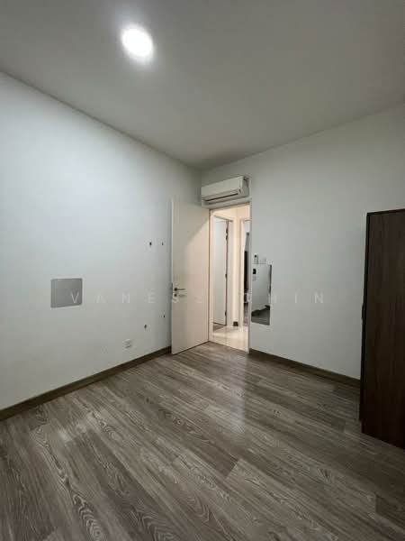 Service Residence for Sale at Southbank Residence - Vaness Chin - Bedroom - PropertyGuru.com.my