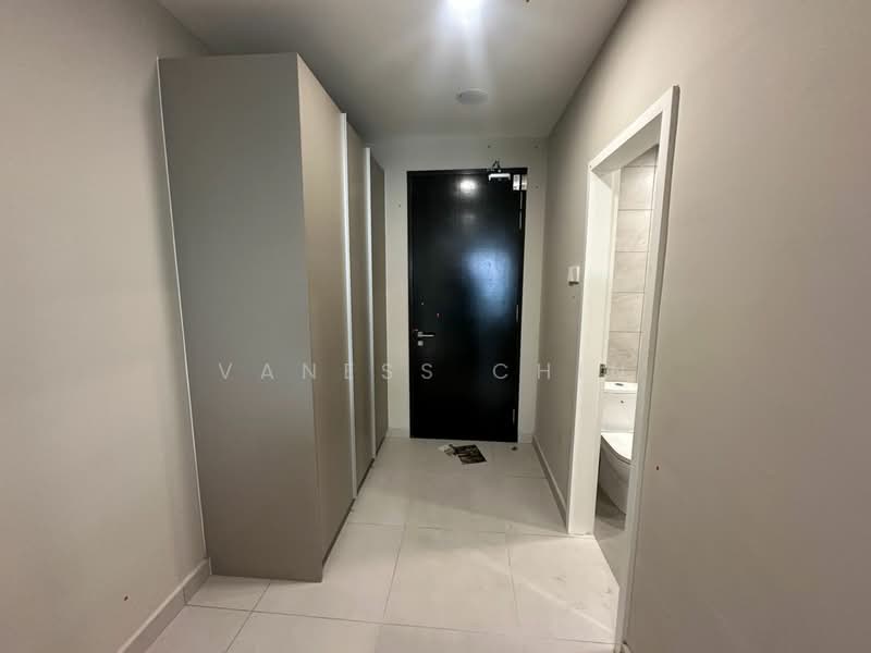 Service Residence for Rent at Dorsett Waterfront Subang - Vaness Chin - Corridor - PropertyGuru.com.my