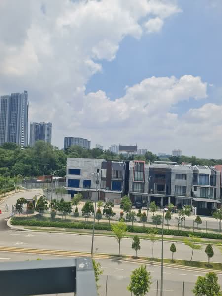 3-storey Terraced House for Sale in Bandar Puteri Puchong (Puchong) - Shu Wai - Exterior - PropertyGuru.com.my