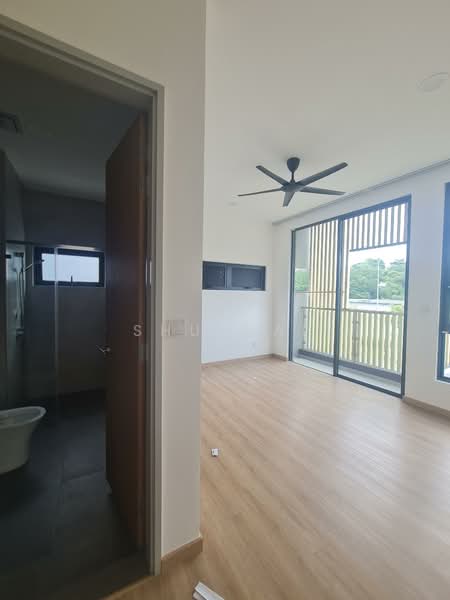 3-storey Terraced House for Sale in Bandar Puteri Puchong (Puchong) - Shu Wai - Bathroom - PropertyGuru.com.my
