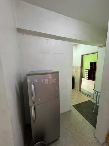 Apartment for Rent at Pandan Ria Apartment (Block A) - Kent Chong - Interior - PropertyGuru.com.my