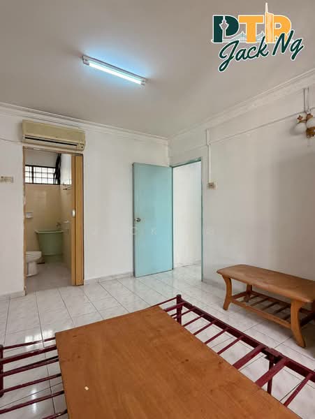 Apartment for Sale at Pearl Tower (Ria) - Jack Ng - Bathroom - PropertyGuru.com.my