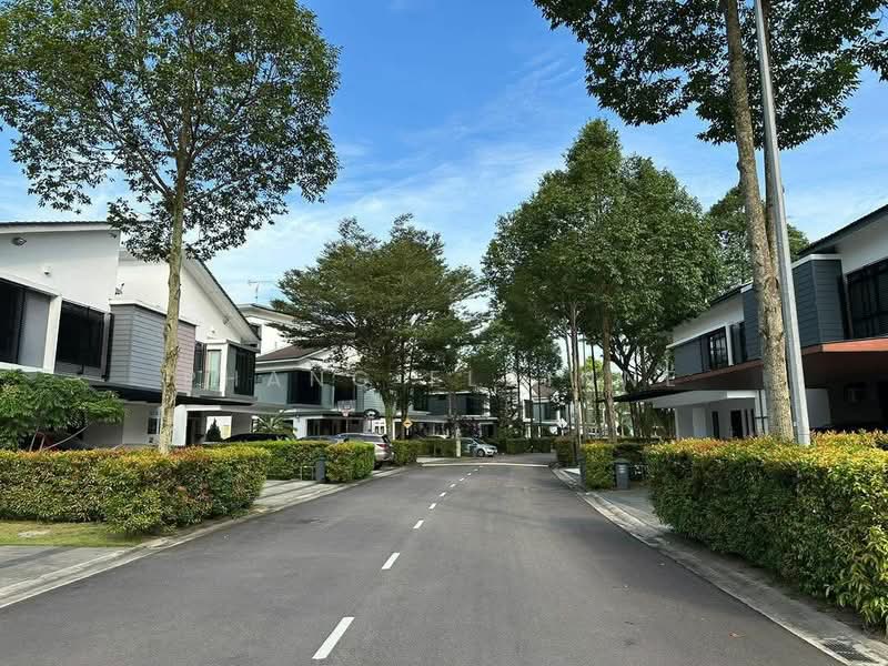 Semi-Detached House for Sale in Senibong (Permas Jaya) - Phang Elainne - PropertyGuru.com.my