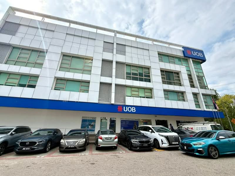 Shop for Sale in Taman Molek (Johor Bahru) - Marcus Loh - Exterior - PropertyGuru.com.my
