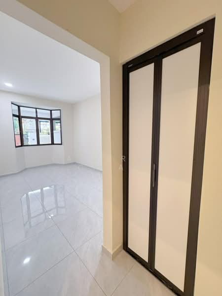 1-storey Terraced House for Sale in Taman Megah Ria (Masai) - Catherine Chiah - Interior - PropertyGuru.com.my