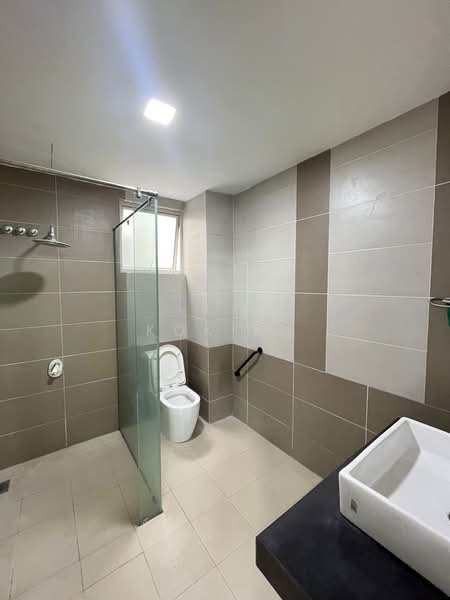 3-storey Terraced House for Sale in Puchong (Selangor) - Kok KH - Bathroom - PropertyGuru.com.my