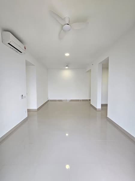 Servis Apartment untuk Disewa di Residensi Ava @ Kiara Bay - Alex Ho - Living Room - PropertyGuru.com.my