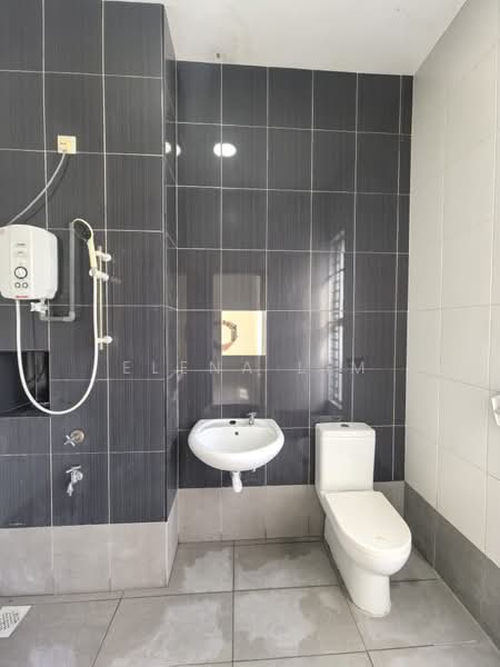 Rumah Teres 2 Tingkat untuk Disewa di Bukit Indah (Iskandar Puteri (Nusajaya)) - Elena Lim - Bathroom - PropertyGuru.com.my