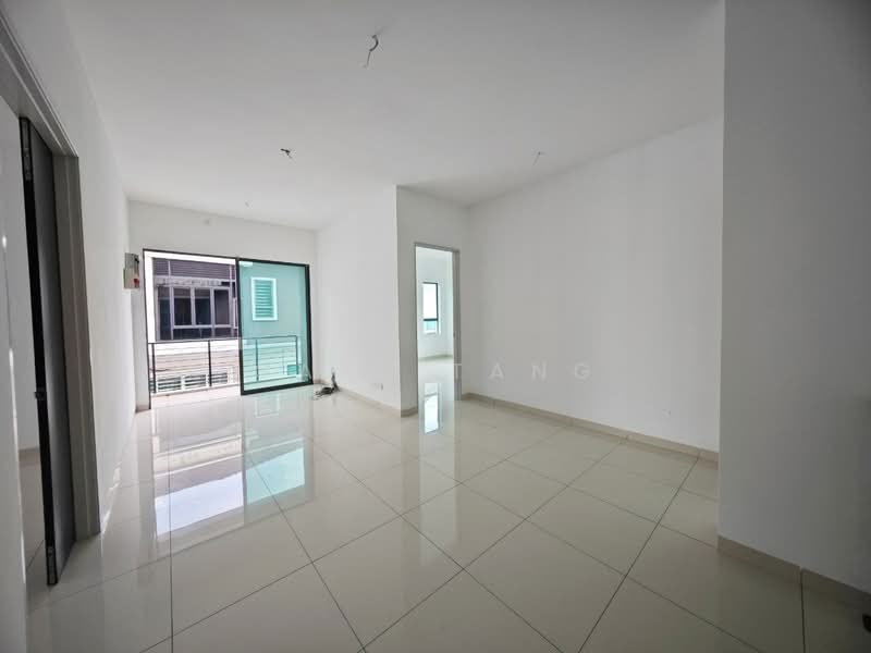 Semi-Detached House for Sale in Ipoh (Perak) - Gary Tang - Living Room - PropertyGuru.com.my