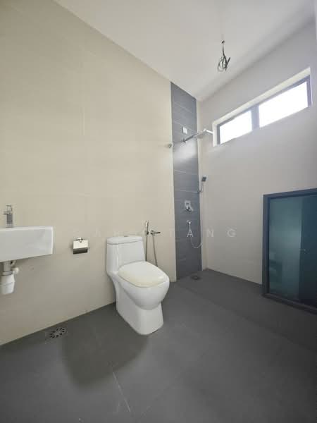 Semi-Detached House for Sale in Ipoh (Perak) - Gary Tang - Bathroom - PropertyGuru.com.my
