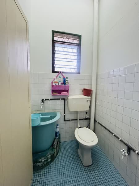 Rumah Teres 2 Tingkat untuk Dijual di Ipoh (Perak) - Connie Lai - Bathroom - PropertyGuru.com.my