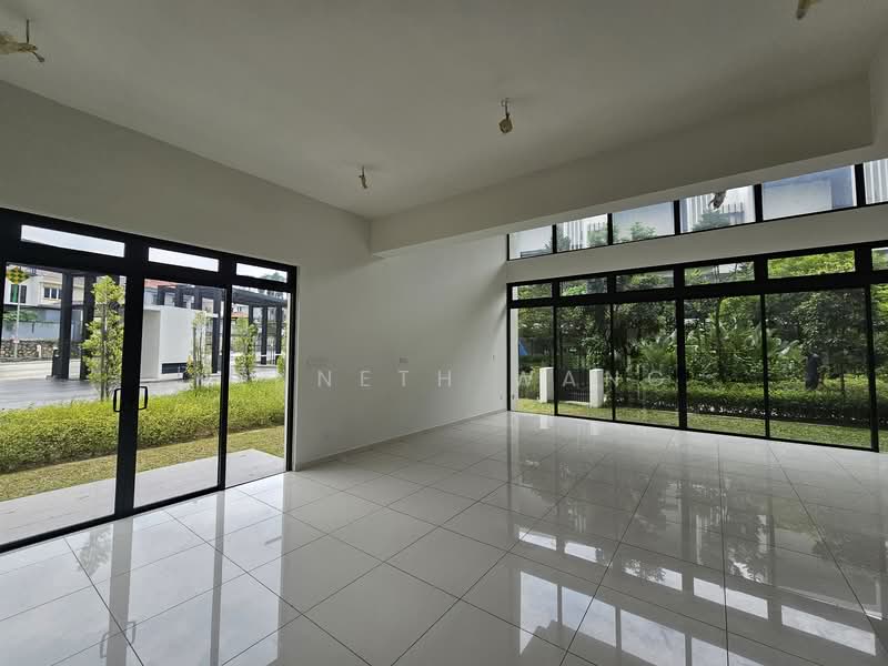 Rumah Teres 3 Tingkat untuk Dijual di Bukit Rahman Putra (Sungai Buloh) - Kenneth Wang - Living Room - PropertyGuru.com.my