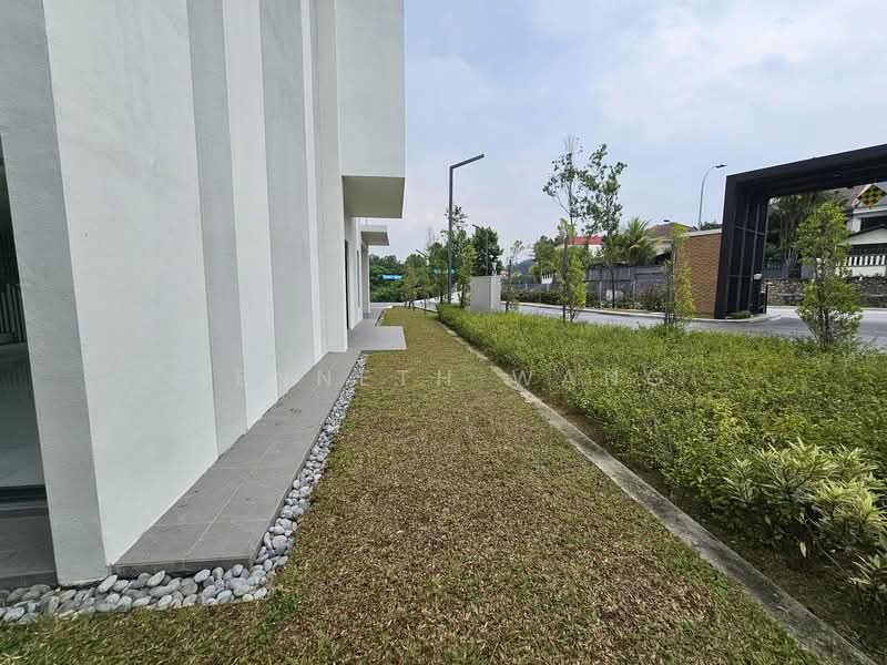 Rumah Teres 3 Tingkat untuk Dijual di Bukit Rahman Putra (Sungai Buloh) - Kenneth Wang - Exterior - PropertyGuru.com.my