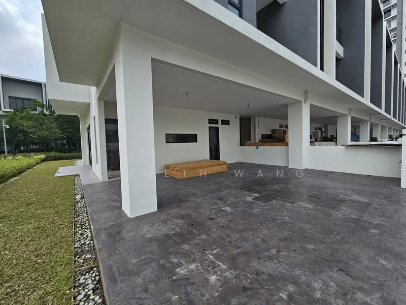 Rumah Teres 3 Tingkat untuk Dijual di Bukit Rahman Putra (Sungai Buloh) - Kenneth Wang - Exterior - PropertyGuru.com.my