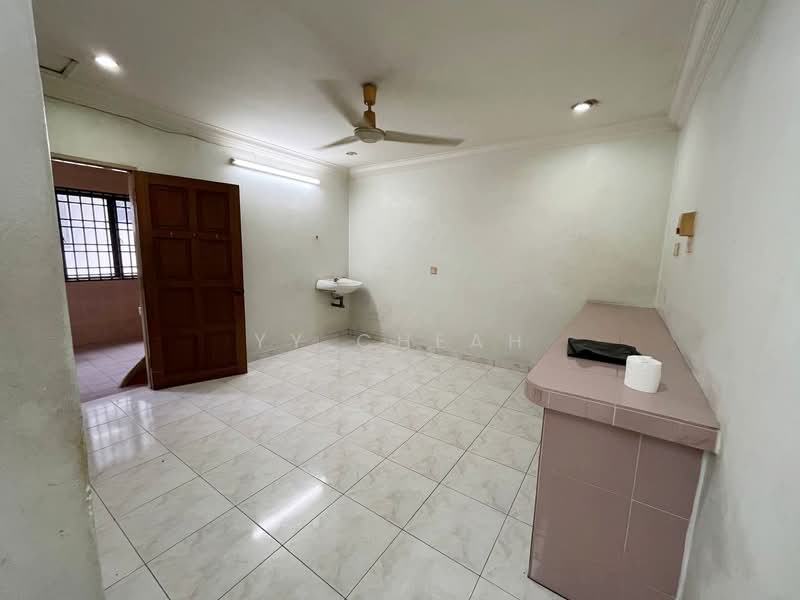Rumah Teres 2 Tingkat untuk Dijual di Taman Melor (Ipoh) - YY Cheah - Interior - PropertyGuru.com.my