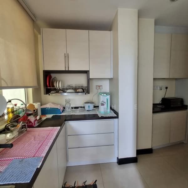Kondominium untuk Dijual di Hing Tower - Annie Hee - Kitchen - PropertyGuru.com.my