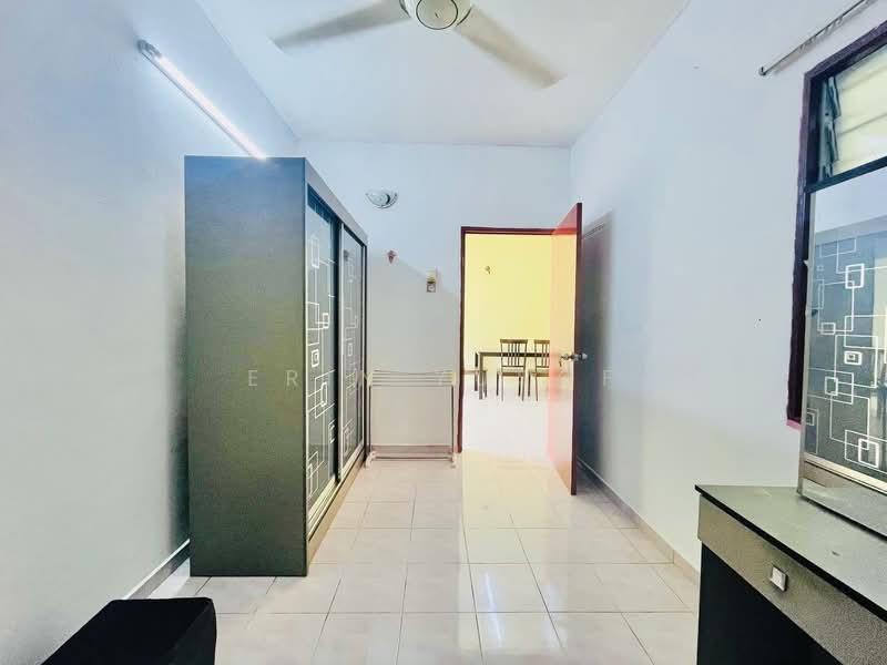 Flat for Rent at Flat PKNS Section 7 - Erin Yusof - PropertyGuru.com.my