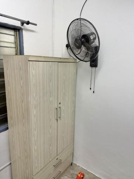 Rumah Flat untuk Disewa di Flat PKNS Section 7 - Erin Yusof - Interior - PropertyGuru.com.my