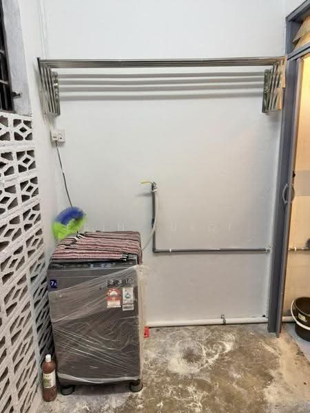 Rumah Flat untuk Disewa di Flat PKNS Section 7 - Erin Yusof - Interior - PropertyGuru.com.my