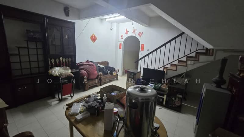 Rumah Teres 2 Tingkat untuk Disewa di Taman Tasek Indra (Ipoh) - Johnathan Cheah - Living Room - PropertyGuru.com.my