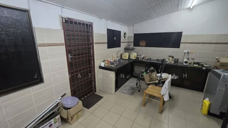Rumah Teres 2 Tingkat untuk Disewa di Taman Tasek Indra (Ipoh) - Johnathan Cheah - Kitchen - PropertyGuru.com.my