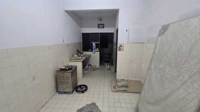 Rumah Teres 2 Tingkat untuk Disewa di Taman Tasek Indra (Ipoh) - Johnathan Cheah - Interior - PropertyGuru.com.my