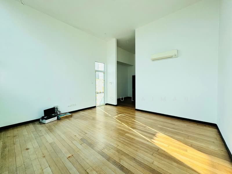 Bungalow for Sale in Melawati (Selangor) - Yasmin Sulaiman - Living Room - PropertyGuru.com.my