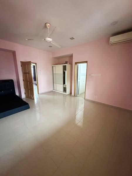 2-storey Terraced House for Sale in Permas Jaya (Johor) - Vinna Loh - Bedroom - PropertyGuru.com.my