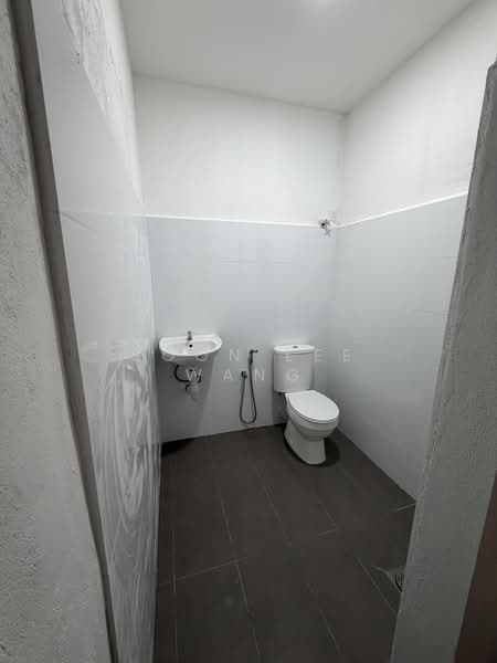 Rumah Teres 2 Tingkat untuk Dijual di Bandar Utama (Selangor) - Soon Lee Wang - Bathroom - PropertyGuru.com.my