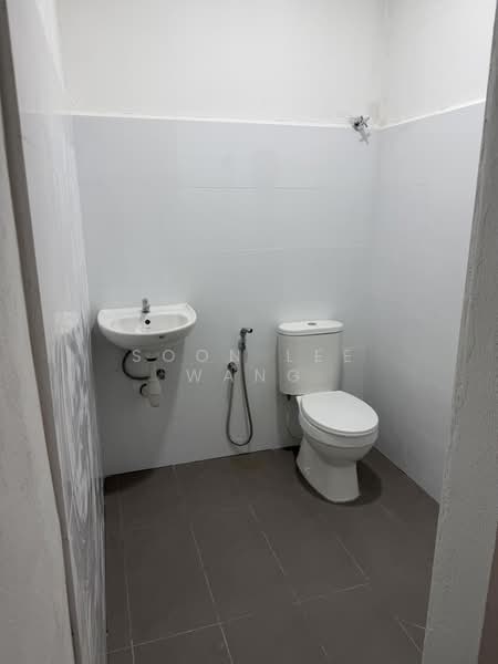Rumah Teres 2 Tingkat untuk Dijual di Bandar Utama (Selangor) - Soon Lee Wang - Bathroom - PropertyGuru.com.my